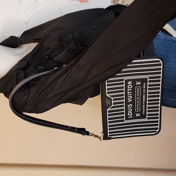 BNEW LOUIS VUITTON NEVERFULL REVERSIBLE INSIDE OUT POCHETTE POUCH BLACK WHITE - Picture 3 of 17